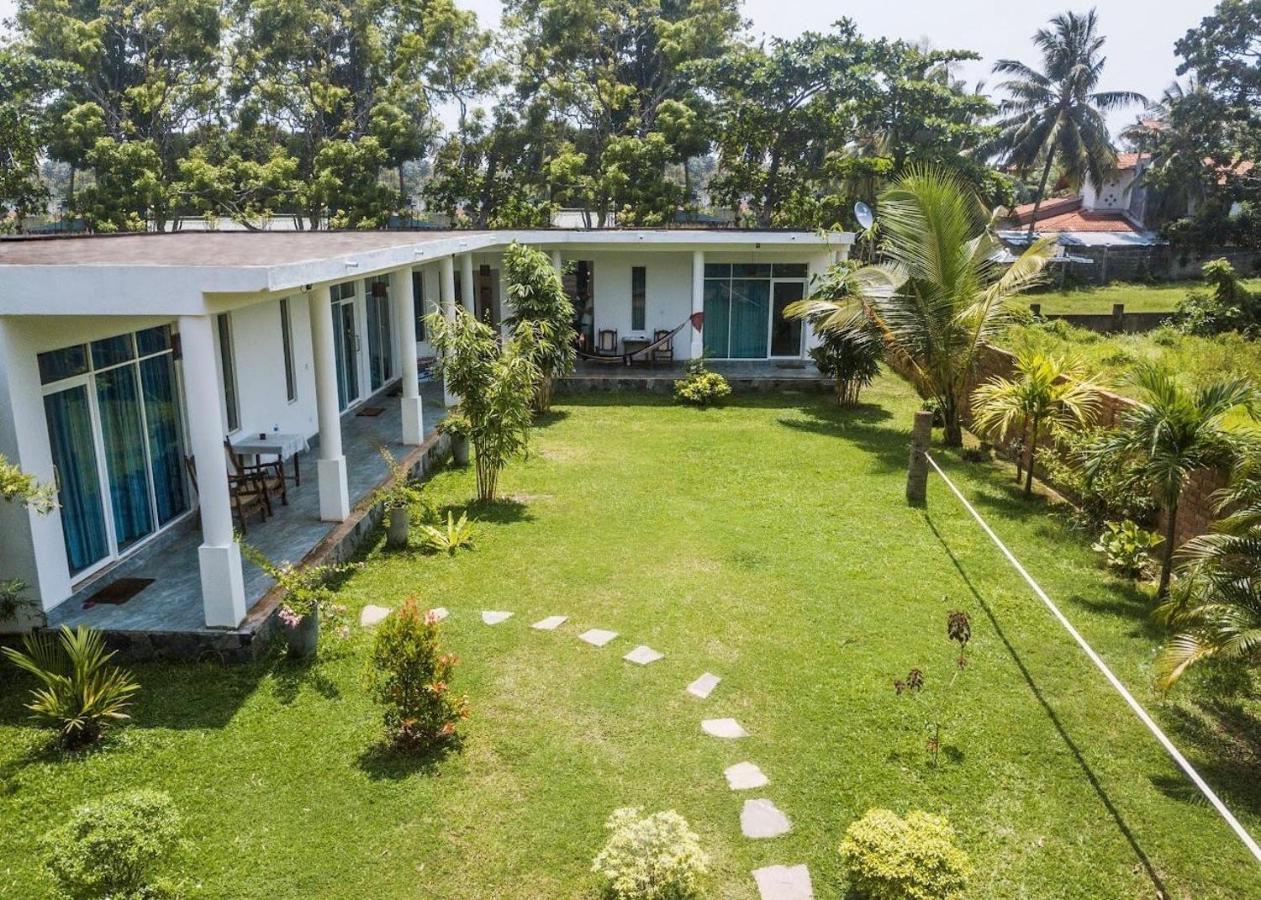 Lost Paradise Sri Lanka Mirissa Kültér fotó